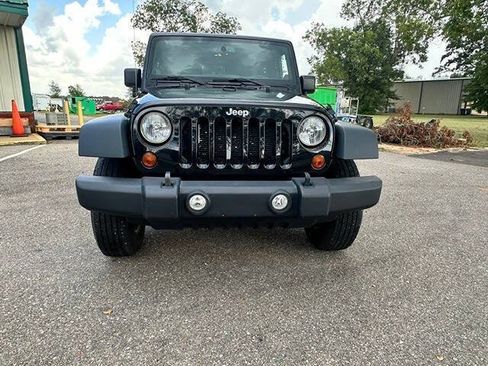 Used 2013 Jeep Wrangler Sport AWD/4WD image 8
