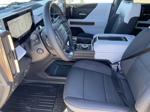 New 2025 GMC Hummer EV 2X image 12