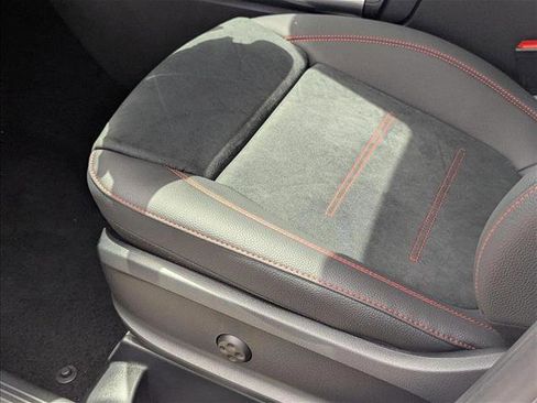 New 2025 Mercedes-Benz GLA 250 GLA 250 image 4