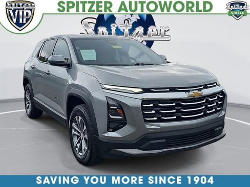 Used 2025 Chevrolet Equinox LT AWD/4WD image 1