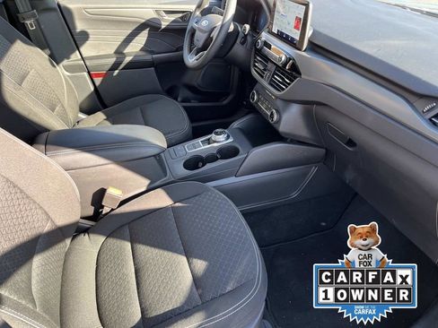 Used 2025 Ford Escape Active image 22