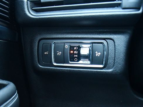 Used 2022 Lincoln Corsair Reserve w/ Elements Package image 29