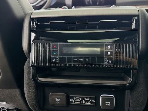New 2026 Jeep Grand Wagoneer Limited AWD/4WD image 27