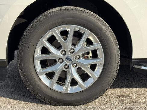 Used 2020 Ford Expedition XLT w/ Equipment Group 202A image 38