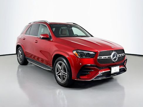 Used 2024 Mercedes-Benz GLE 450 4MATIC image 3