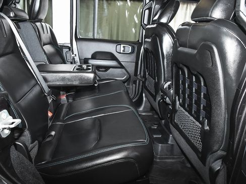 Used 2022 Jeep Wrangler Unlimited Rubicon 4xe w/ Cold Weather Group image 50