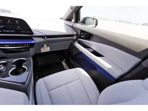 New 2027 Cadillac Optiq Luxury AWD/4WD image 10