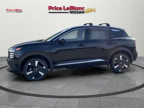 Used 2025 Nissan Kicks SR FWD image 4