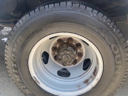 Used 2013 Chevrolet Silverado 3500 W/T image 31