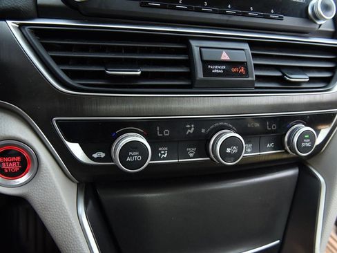 Certified 2018 Honda Accord LX image 15