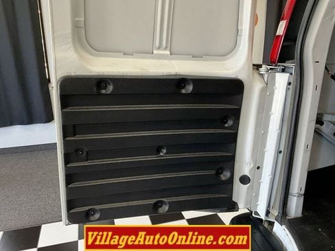 Used 2020 Chevrolet Express 2500 w/ Driver Convenience Package RWD image 27
