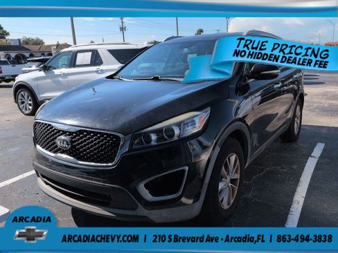 Used 2017 Kia Sorento FWD image 6