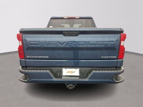 Used 2022 Chevrolet Silverado 1500 Custom image 5