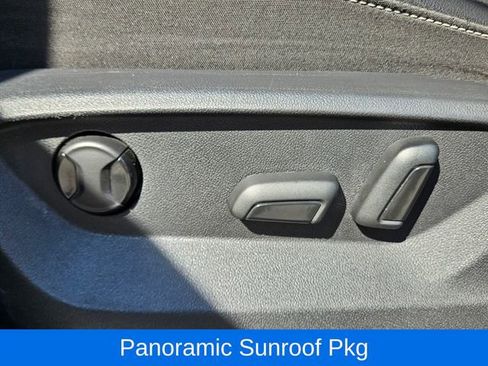 Used 2021 Volkswagen Atlas SE image 23