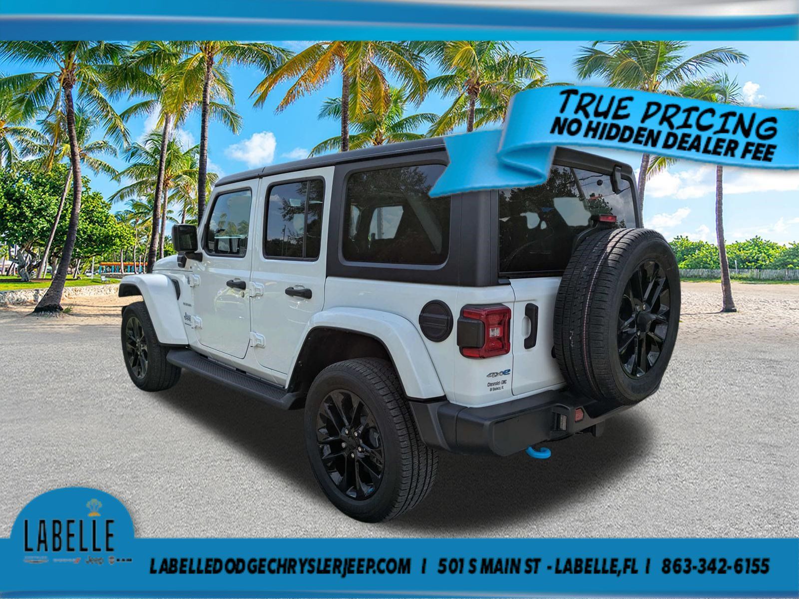 Used 2023 Jeep Wrangler Unlimited Sahara AWD/4WD image 6
