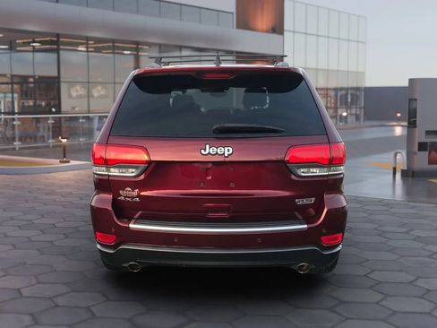 Used 2018 Jeep Grand Cherokee Limited image 9