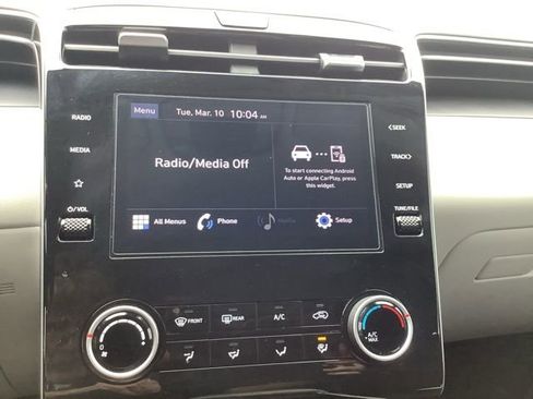 Certified 2024 Hyundai Tucson SE image 32