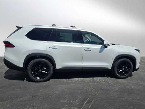 New 2026 Toyota Grand Highlander Limited AWD/4WD image 2