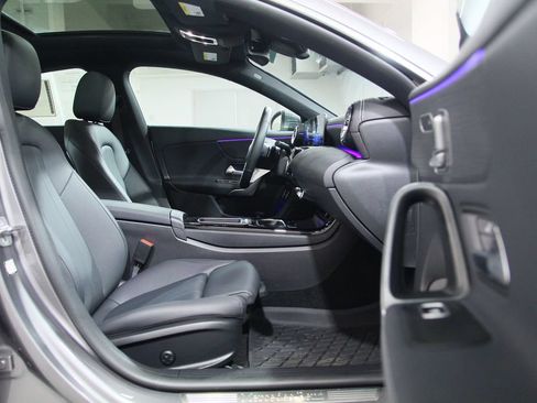 Certified 2025 Mercedes-Benz CLA 250 4MATIC image 23