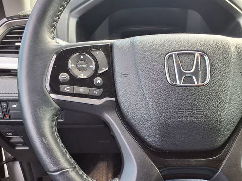 Used 2023 Honda Odyssey Touring image 23