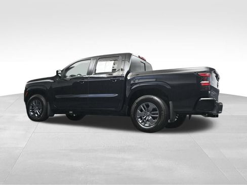 Used 2025 Nissan Frontier SV w/ SV Convenience Package RWD image 27