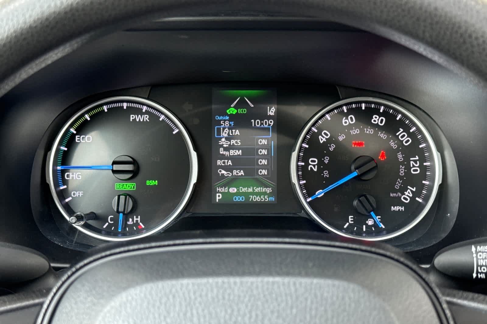 Used 2020 Toyota RAV4 XLE w/ Convenience Package AWD/4WD image 25