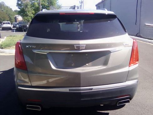 Used 2019 Cadillac XT5 Premium Luxury w/ Driver Assist Package FWD image 6