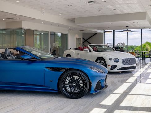 Used 2025 BMW i5 M60 image 15