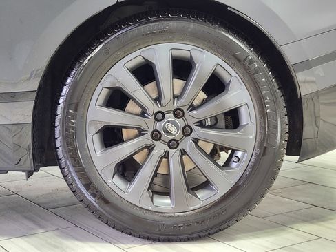 Used 2020 Land Rover Range Rover Velar R-Dynamic S AWD/4WD image 9