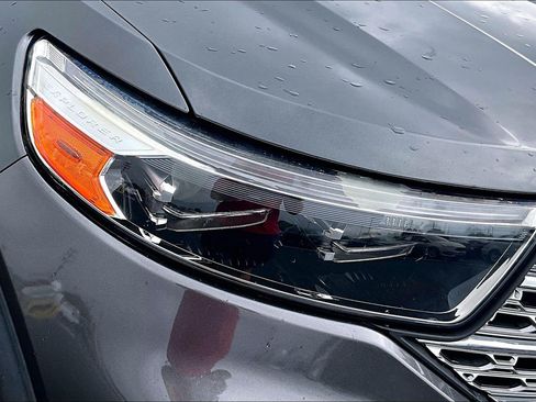Used 2020 Ford Explorer Limited AWD/4WD image 28