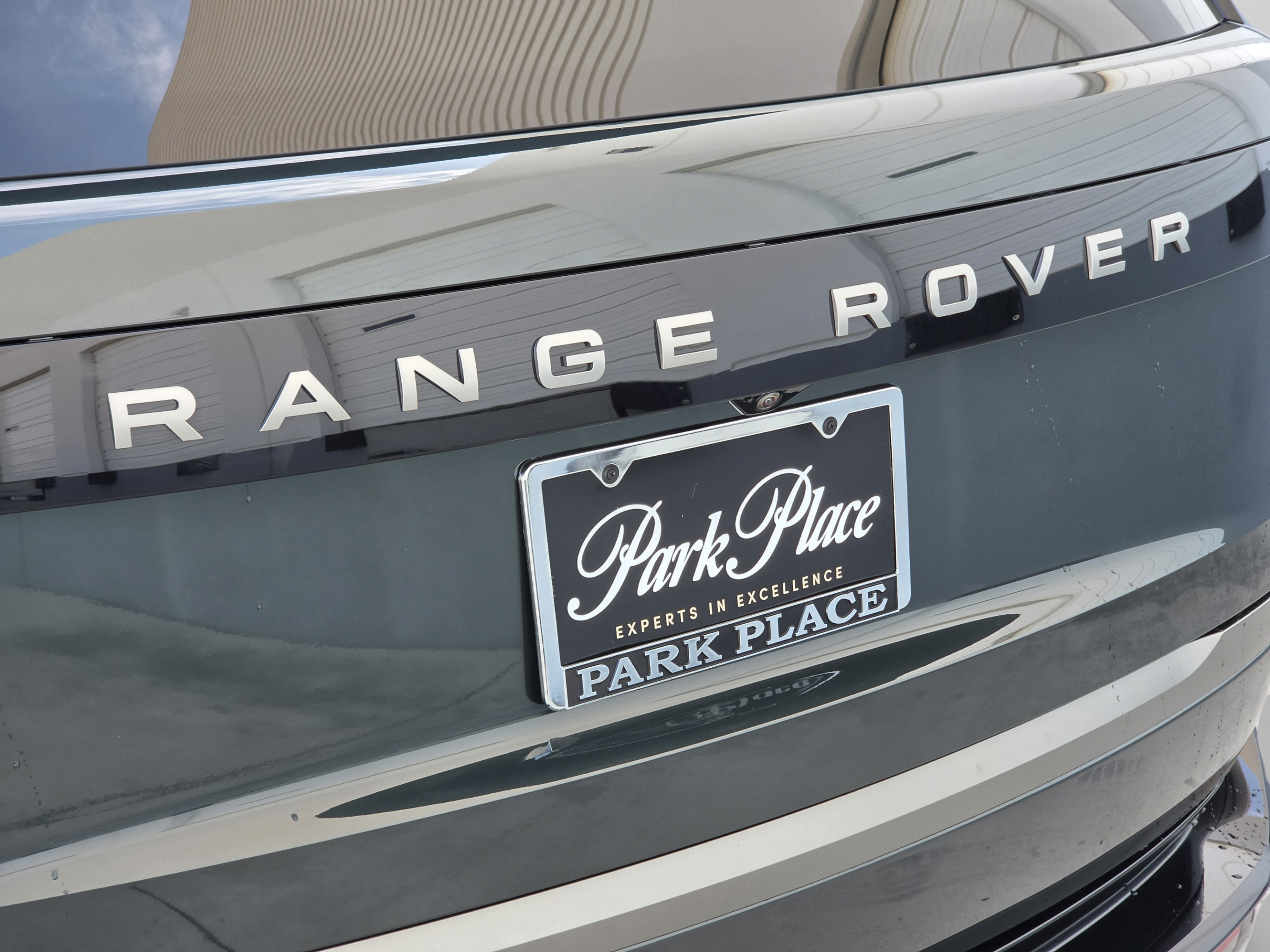 New 2026 Land Rover Range Rover Long Wheelbase SE AWD/4WD image 31