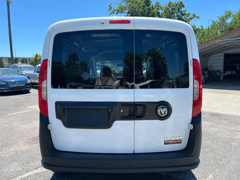 Used 2016 RAM ProMaster City Tradesman w/ Rear Back-up Camera Group FWD image 7