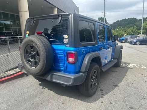 Used 2025 Jeep Wrangler Unlimited Sport AWD/4WD image 6
