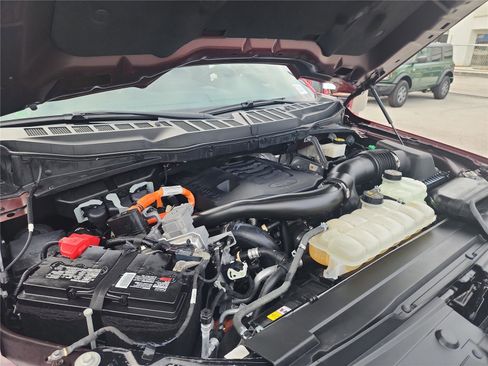 Used 2022 Ford F150 Platinum w/ Max Trailer Tow Package image 14