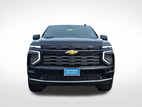 New 2026 Chevrolet Suburban High Country RWD image 9