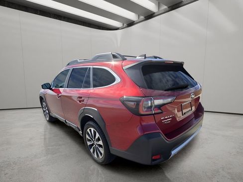 Used 2024 Subaru Outback Limited image 3