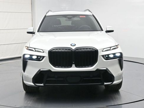 Used 2023 BMW X7 xDrive40i w/ Executive Package image 33