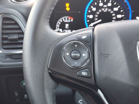 Used 2022 Honda HR-V EX-L image 23