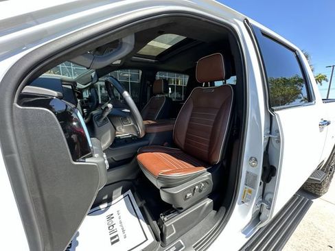 Certified 2024 GMC Sierra 2500 Denali Ultimate w/ Max Trailering Package AWD/4WD image 19