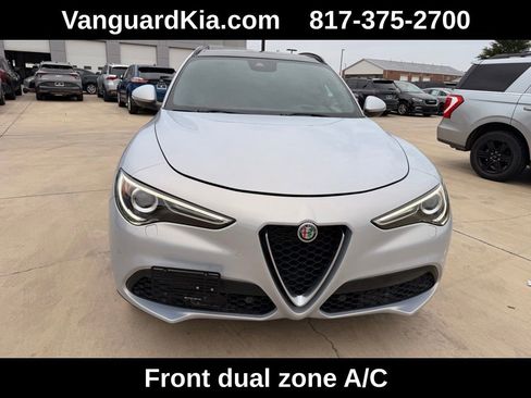 Used 2022 Alfa Romeo Stelvio Ti AWD/4WD image 7