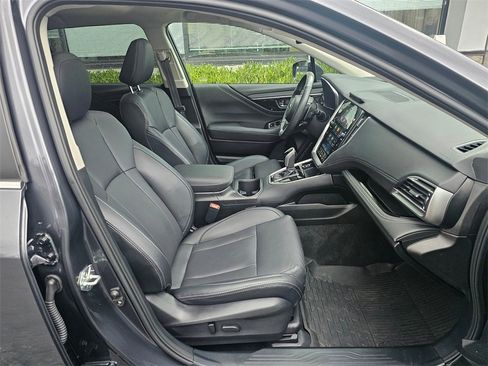 Used 2023 Subaru Outback Limited image 11