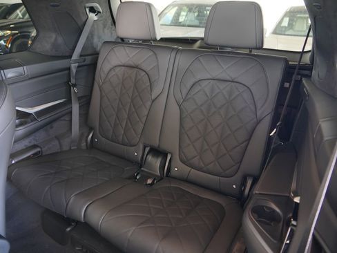 New 2027 BMW X7 xDrive40i AWD/4WD image 20