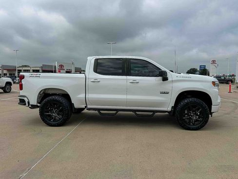 Used 2024 Chevrolet Silverado 1500 RST w/ Texas Edition Plus AWD/4WD image 2