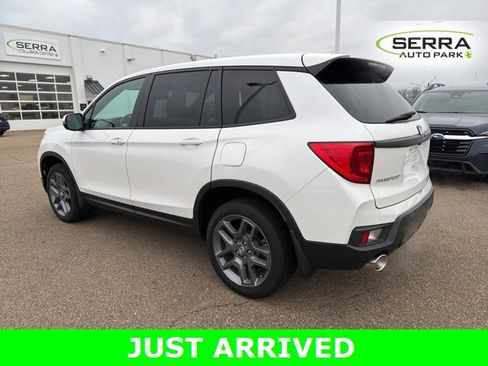 Used 2023 Honda Passport EX-L image 4