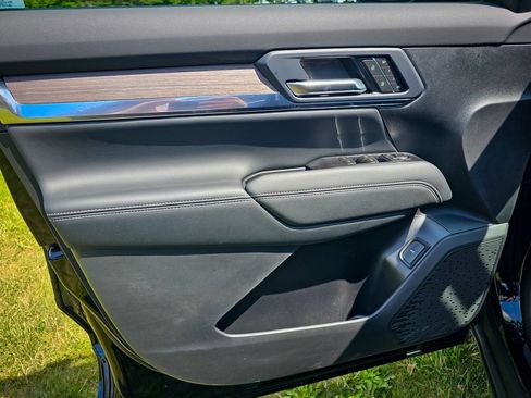 New 2026 GMC Terrain Denali w/ LPO, Floor Liner Package AWD/4WD image 9