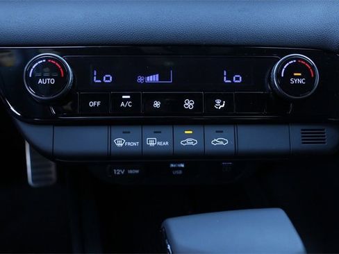 Certified 2026 Hyundai Elantra Sport image 15