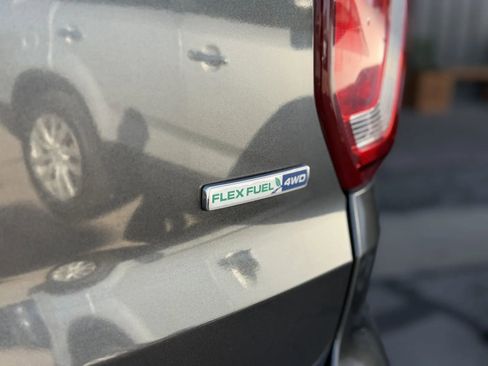 Used 2016 Ford Explorer XLT w/ Equipment Group 202A image 41