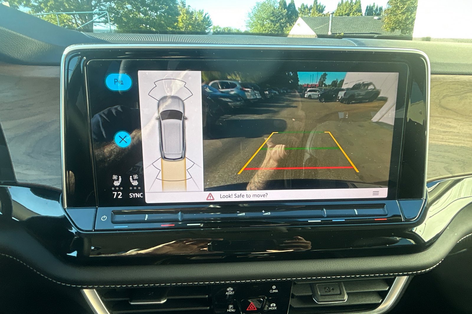 Used 2026 Volkswagen Atlas SE AWD/4WD image 19