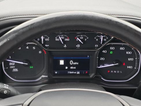 Used 2021 GMC Sierra 1500 AT4 w/ AT4 Premium Package AWD/4WD image 8