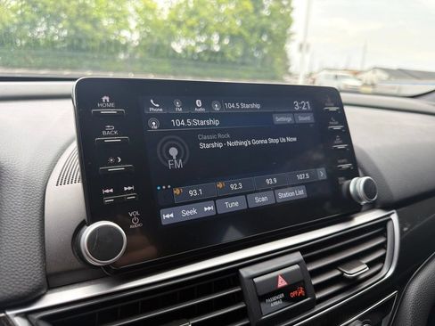 Certified 2022 Honda Accord Sport image 27